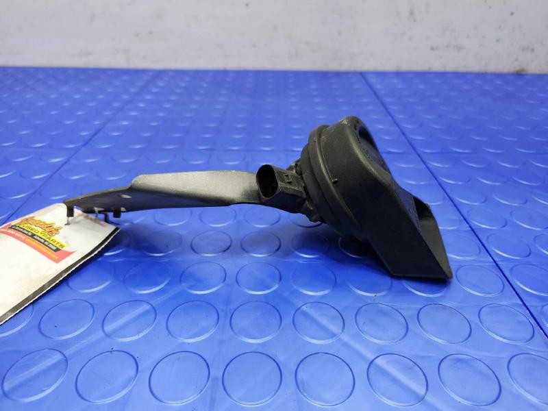 2011 Volkswagen Touareg Horn