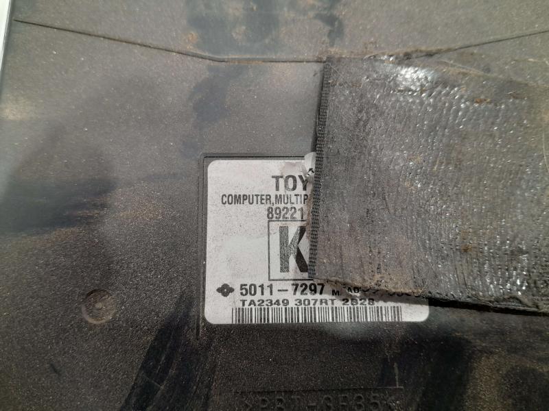 2012 Toyota Prius C 1.5L Multiplex Network Module BCM OEM 89221-52380