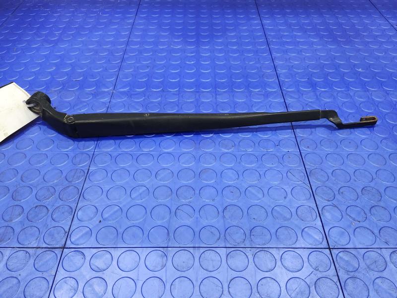 2010 Toyota Prius Wiper Arm