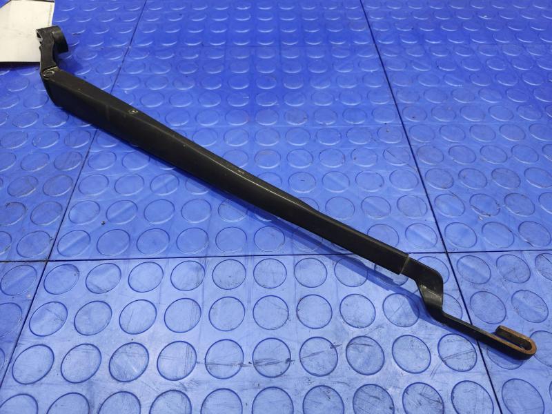 2010 Toyota Prius Wiper Arm