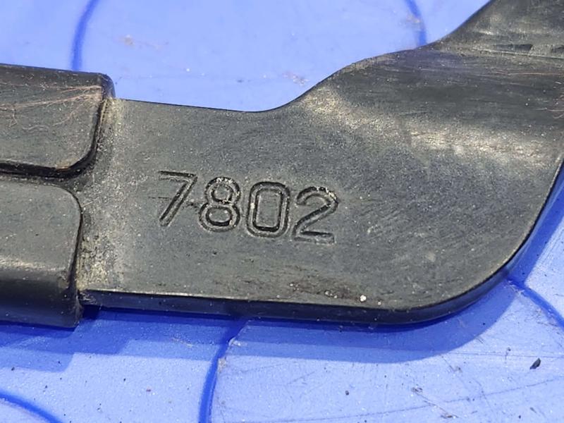 2010 Toyota Prius Wiper Arm