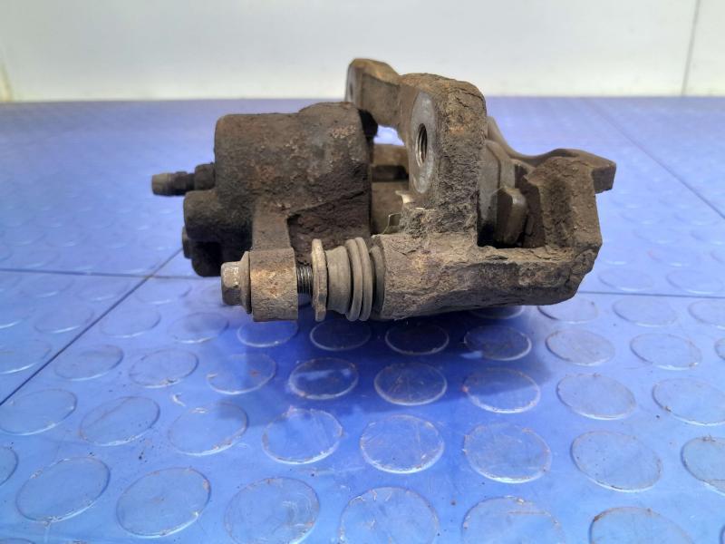 2012 Honda Civic 1.8L Front Brake Caliper Assembly RH Passenger Side OEM 45018TR3A00