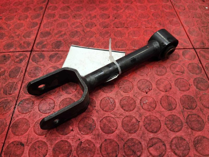 2015 Dodge Journey Lower Control Arm Rr