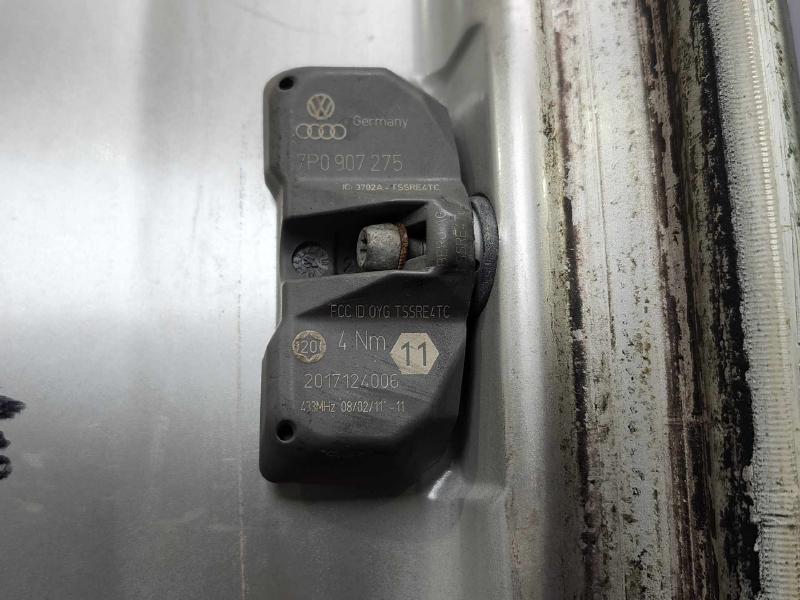 2011 Volkswagen Touareg Wheel