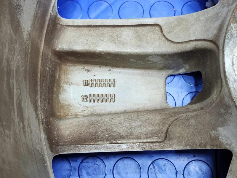 2011 Volkswagen Touareg Wheel