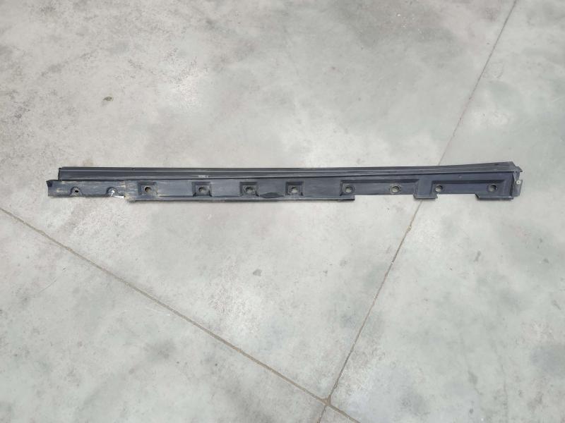 2020 Toyota RAV4 Rocker Moulding