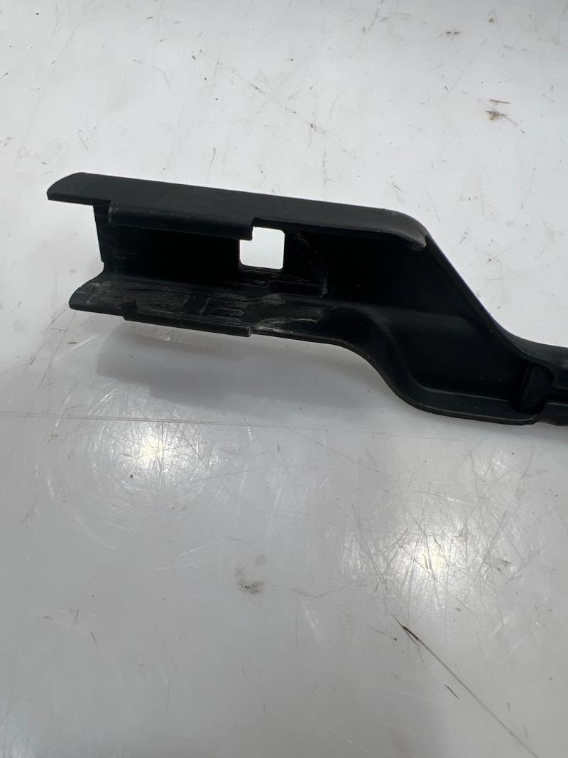 2018 - 2022 Ford Ecosport Windshield Wiper Arm RH Passenger Side OEM GN1Z17526B