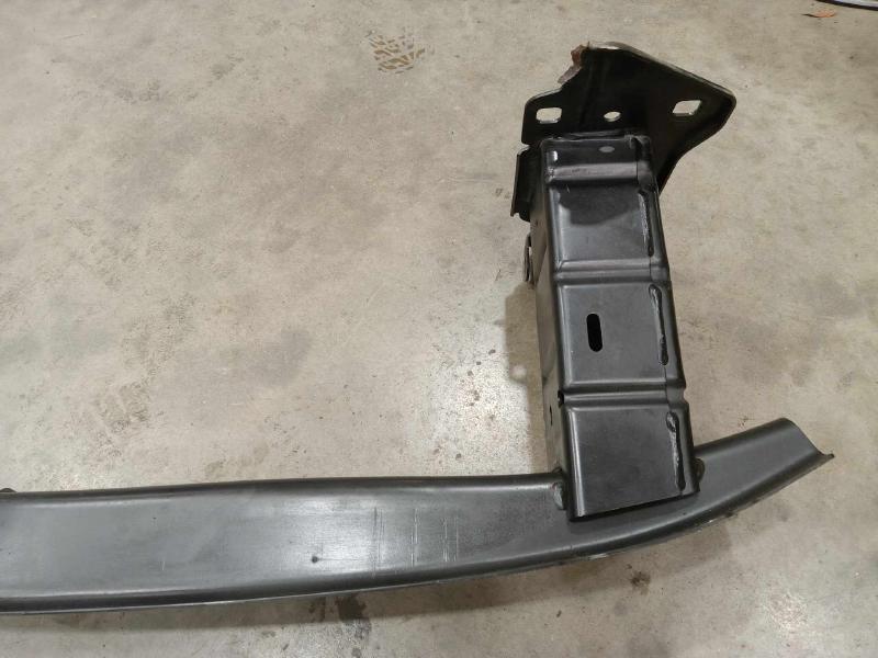 2018 Volkswagen Atlas Front Bumper Reinforcement