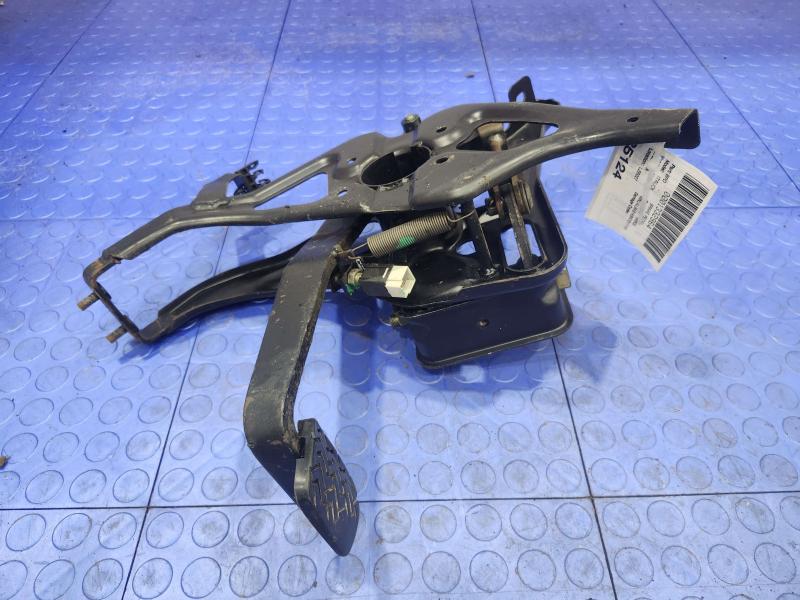 1988-1993 Isuzu NPR Brake Pedal Assembly OEM Genuine Factory Original Part