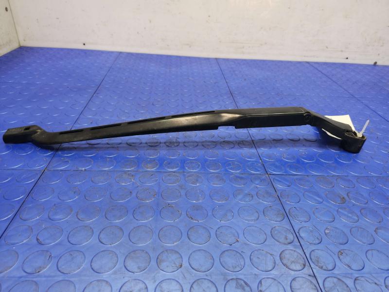 2019 Chevrolet Silverado 3500 Wiper Arm