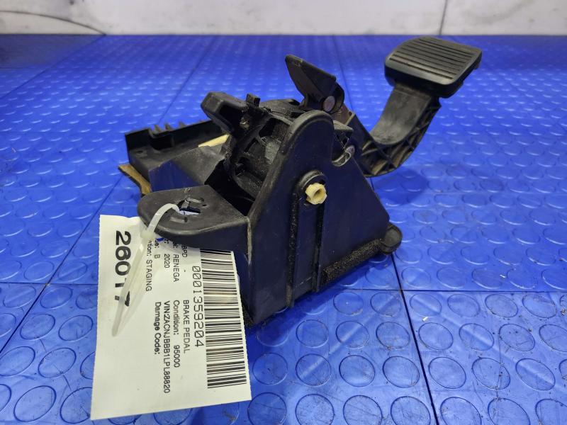2020 Jeep Renegade Brake Pedal