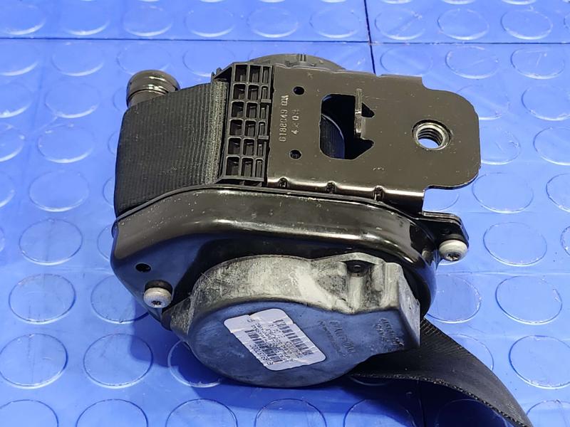 2014 Ford Focus Front Seat Belt