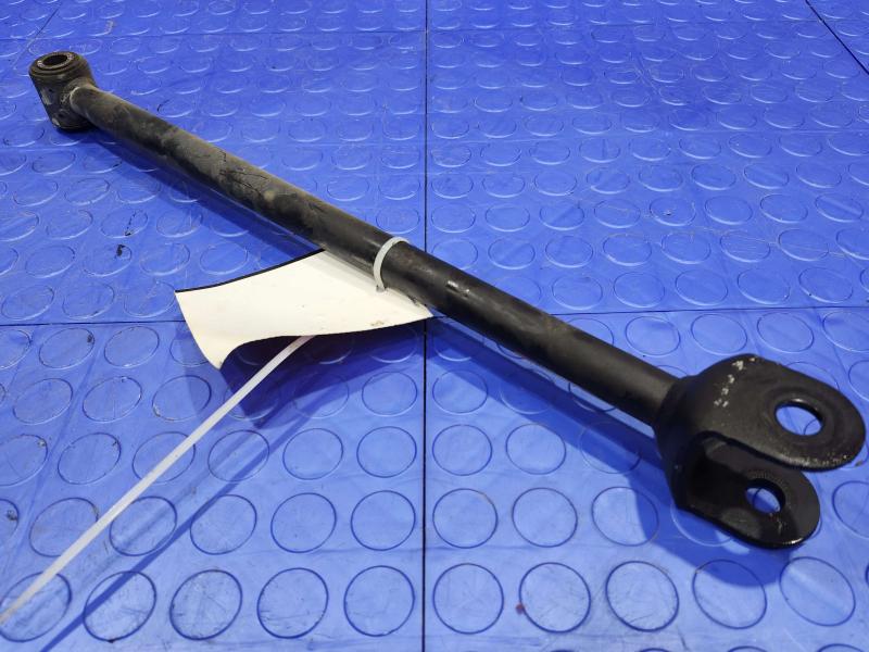 2011 Toyota Camry Lower Control Arm Rr