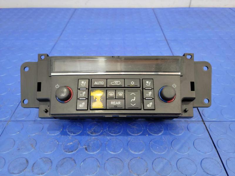 2013 Cadillac Escalade Heater A/C Control