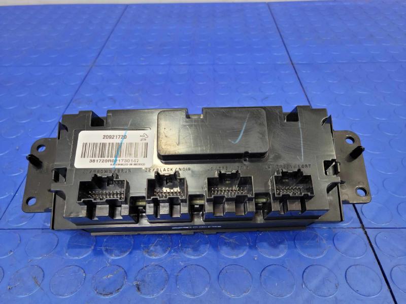 2013 Cadillac Escalade Heater A/C Control