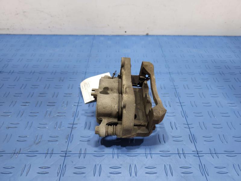 2014 Infiniti QX60 Caliper