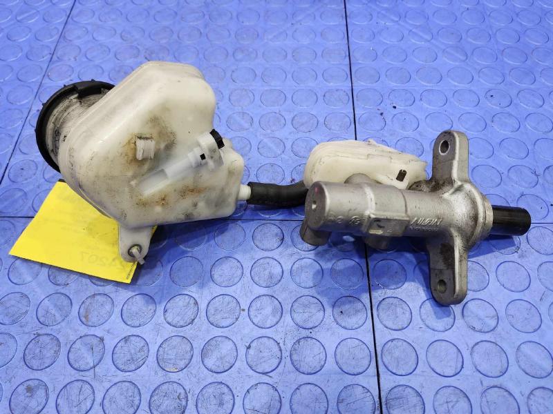 2012-2016 Honda CR-V AWD Brake Master Cylinder Assembly OEM 46101T0A305