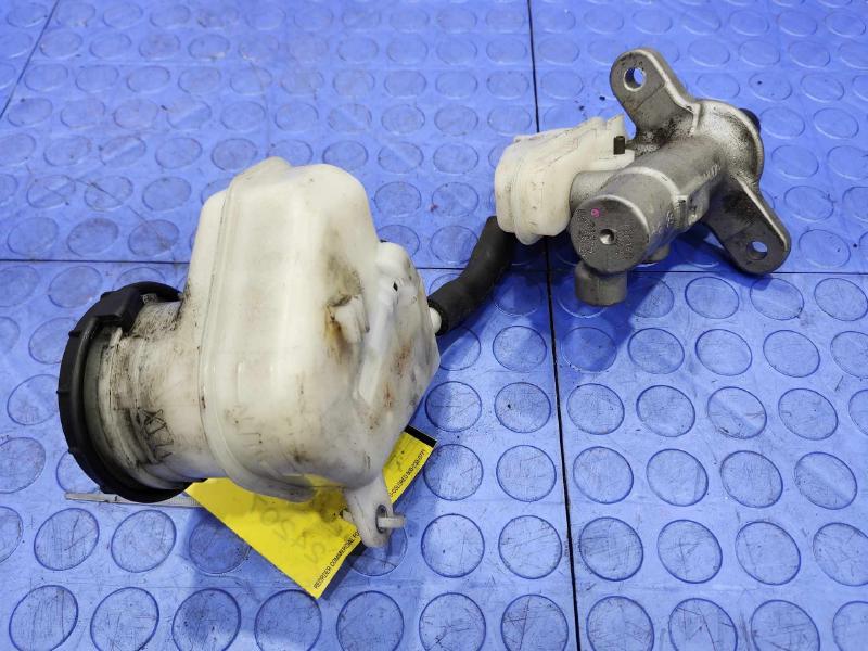 2012-2016 Honda CR-V AWD Brake Master Cylinder Assembly OEM 46101T0A305
