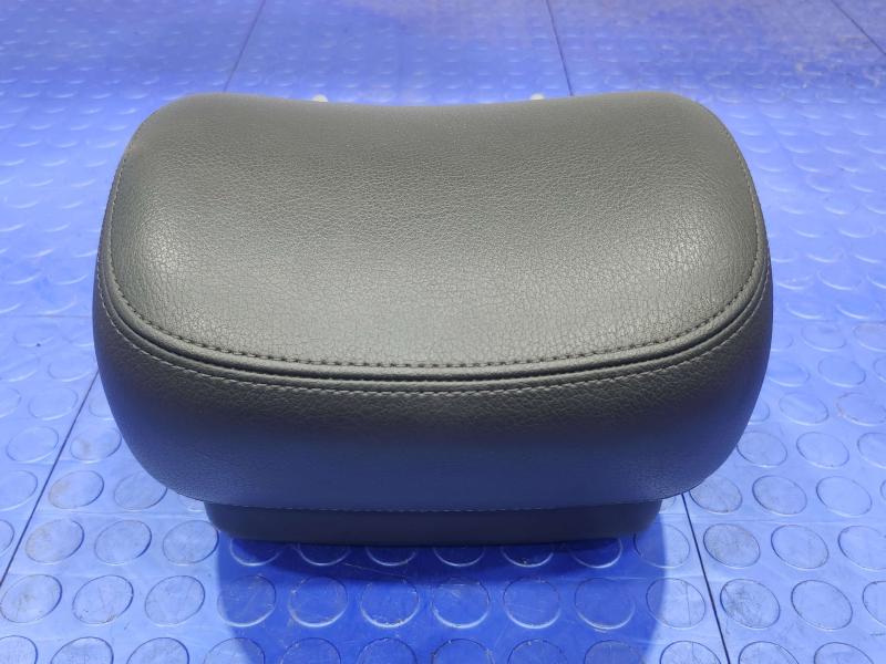 2014 Audi A7 Headrest