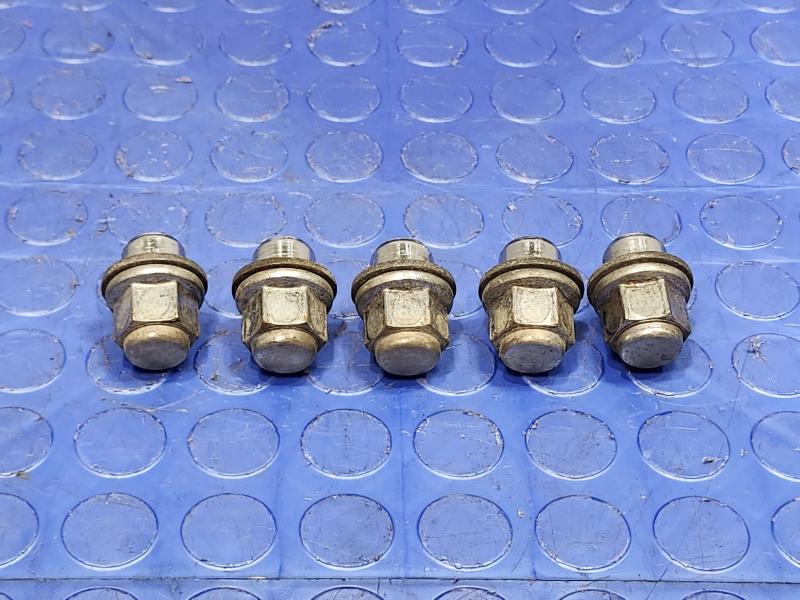2016 Scion iM Lug Nuts