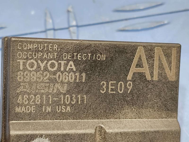 2013 Toyota Camry Chassis Brain Box