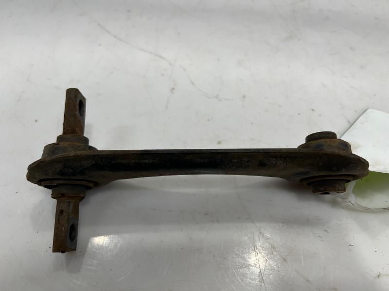 1999 Honda CR-V Upper Control Arm Rear