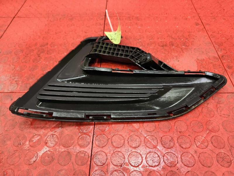 2020 Nissan Sentra Grille