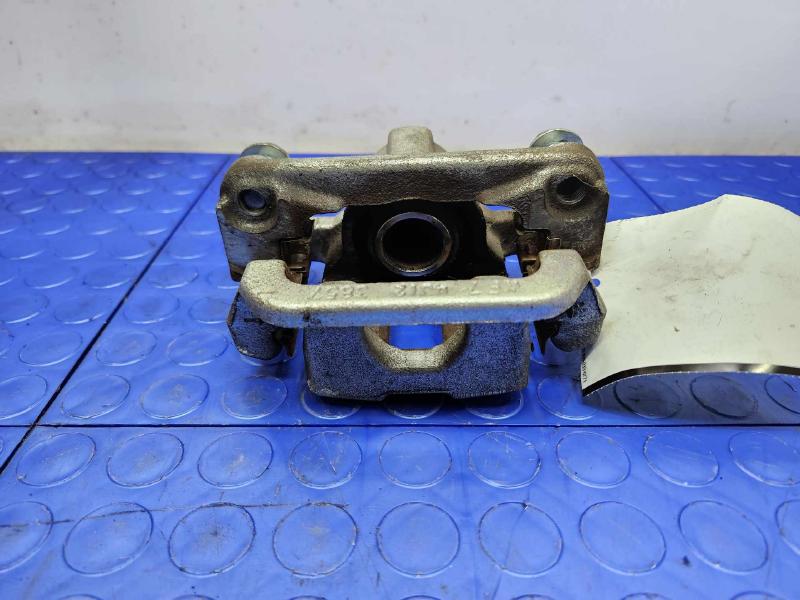 2015 Nissan Leaf Caliper