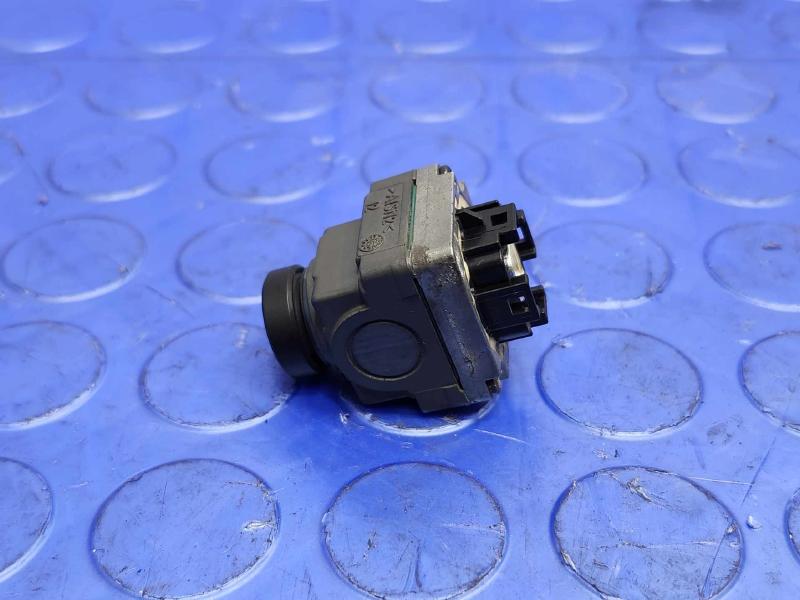 2018 Volvo S90 Camera/Projector
