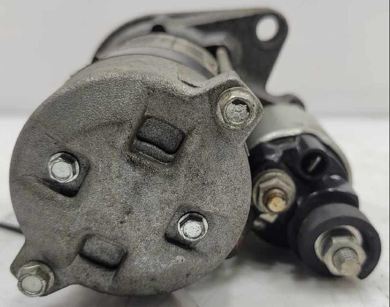 1999 Honda CR-V Starter Motor