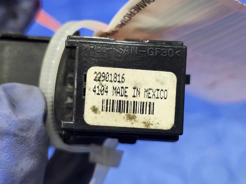 2014 Chevrolet Silverado 1500 Door Switch Front