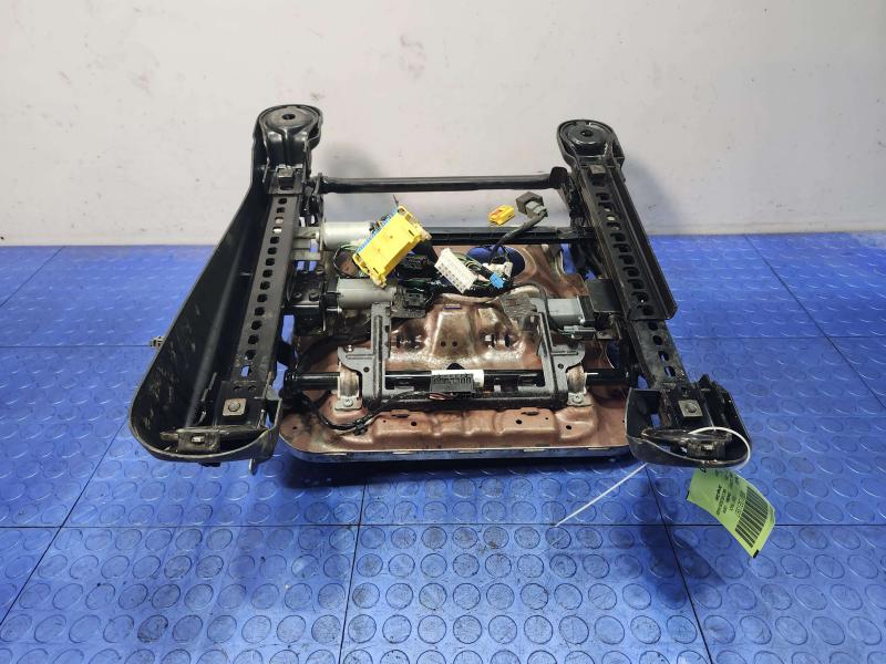2014 Dodge Durango Seat Track