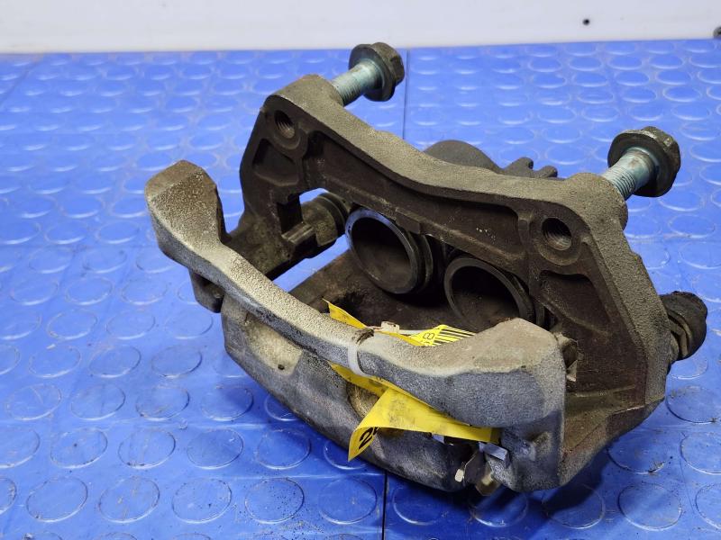 2014 Infiniti QX60 Caliper