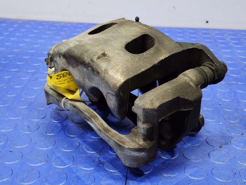 2014 Infiniti QX60 Caliper