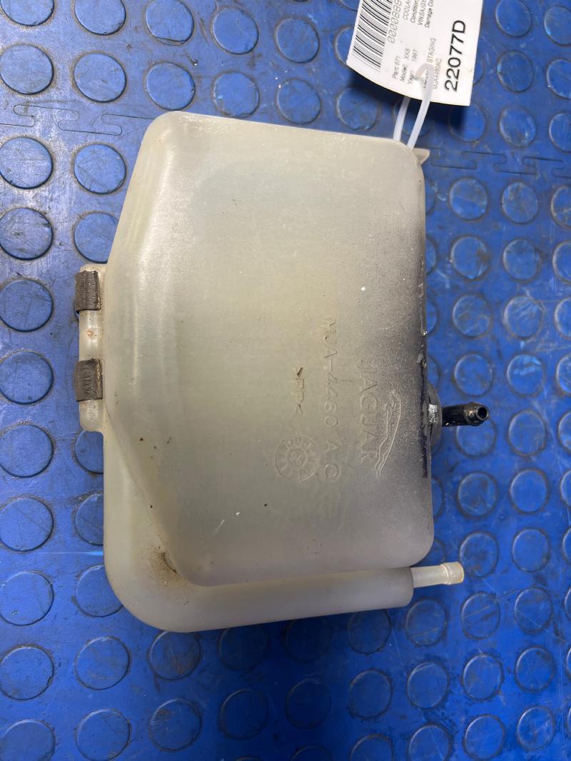 1997 - 2006 Jaguar XK8 Coolant Overflow Recovery Bottle OEM MJA4460AC
