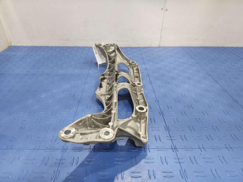 2011 Honda Accord Trans. Crossmember