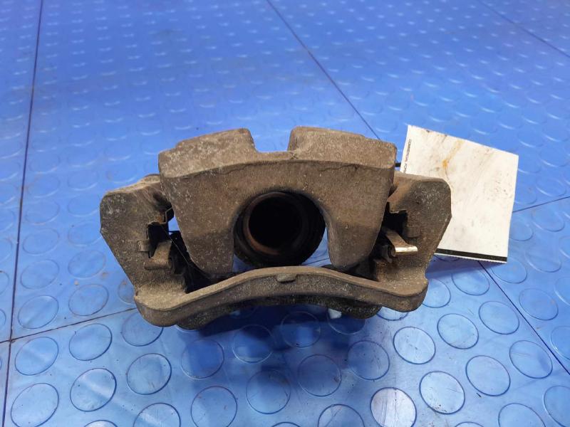 2019 Toyota Sienna Caliper
