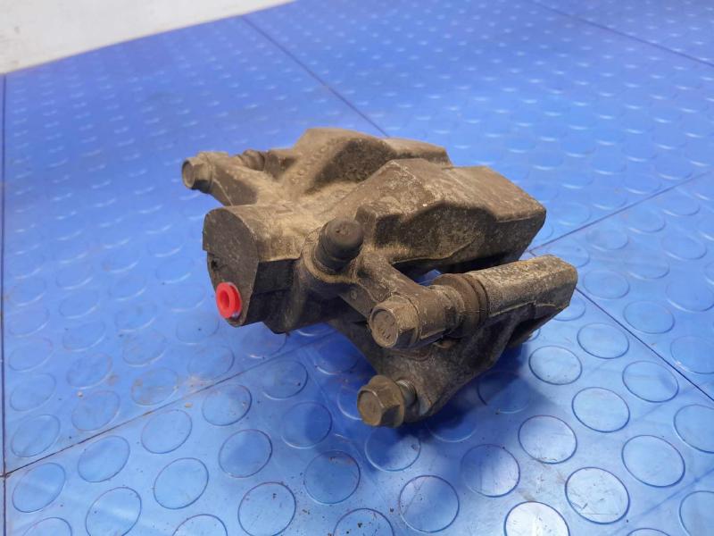 2019 Toyota Sienna Caliper
