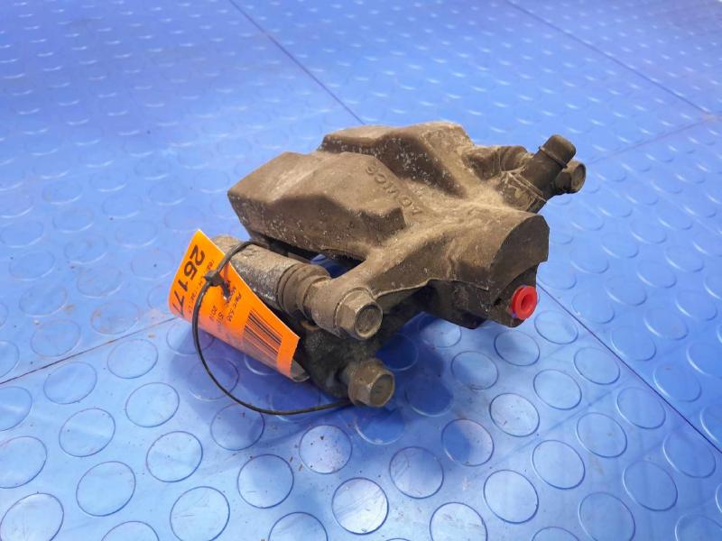2019 Toyota Sienna Caliper