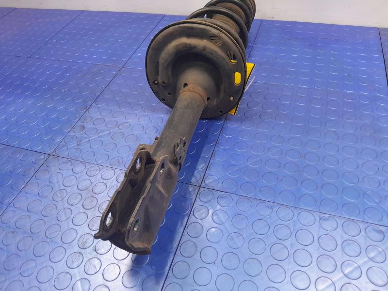 2012 Toyota Camry Strut Assembly