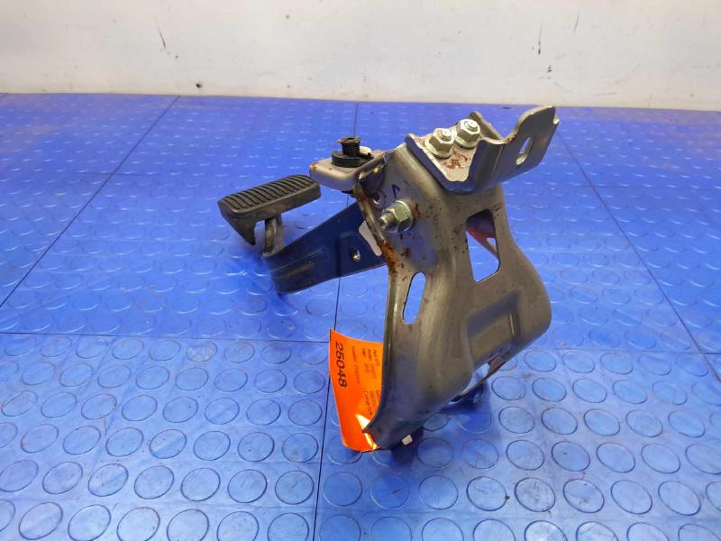 2016-2018 Kia Optima Brake Pedal Assembly Genuine OEM Part 32800C2300