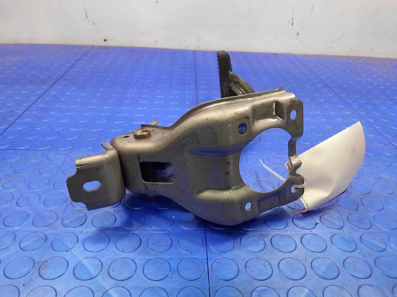 2016-2018 Kia Optima Brake Pedal Assembly Genuine OEM Part 32800C2300