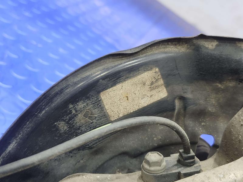 2010 Toyota Prius Spindle Knuckle Front
