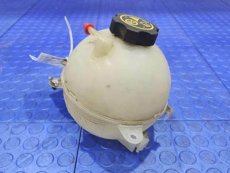 2017 Chevrolet Malibu Coolant Recovery Bottle