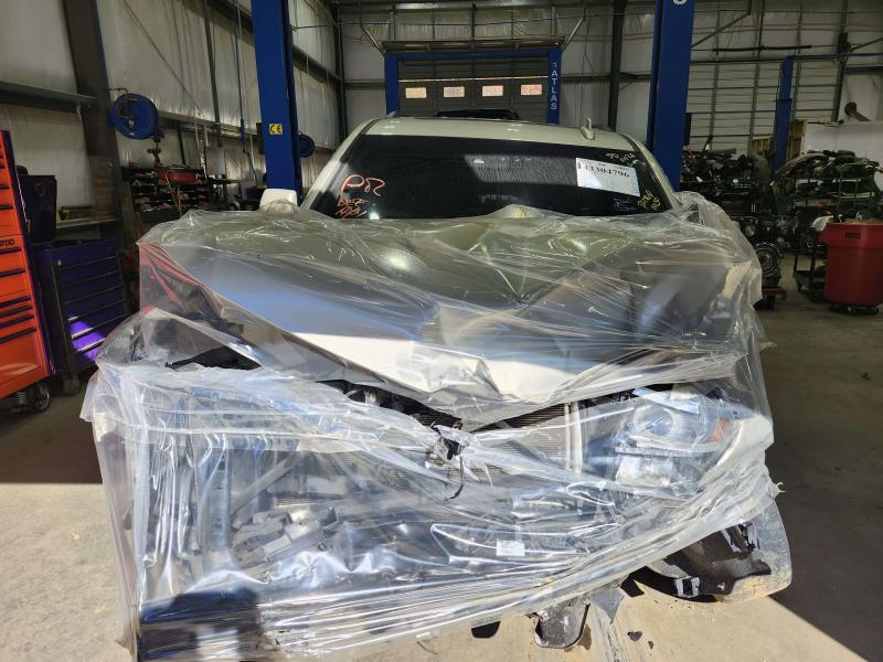 2015 Chevrolet Tahoe Center Pillar
