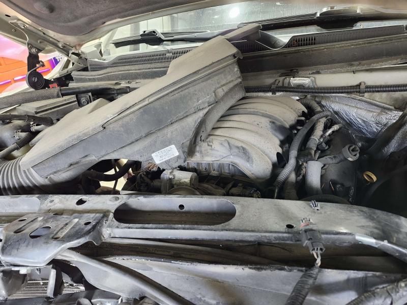 2015 Chevrolet Tahoe Front Door Latch