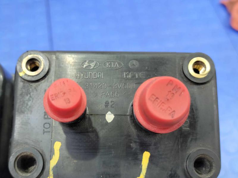 2015-2021 Kia Sedona Fuel Vapor Charcoal Canister Assembly OEM 31410A9500