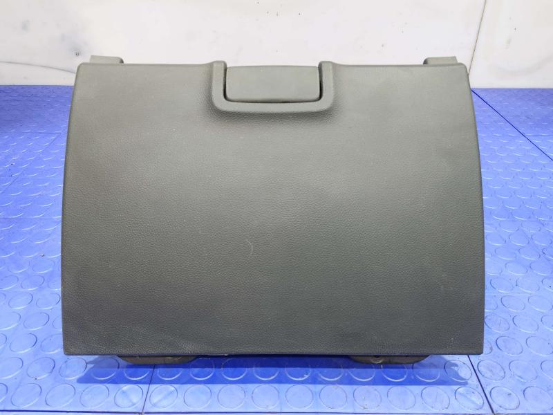 2014 Chevrolet Silverado 1500 Glove Box