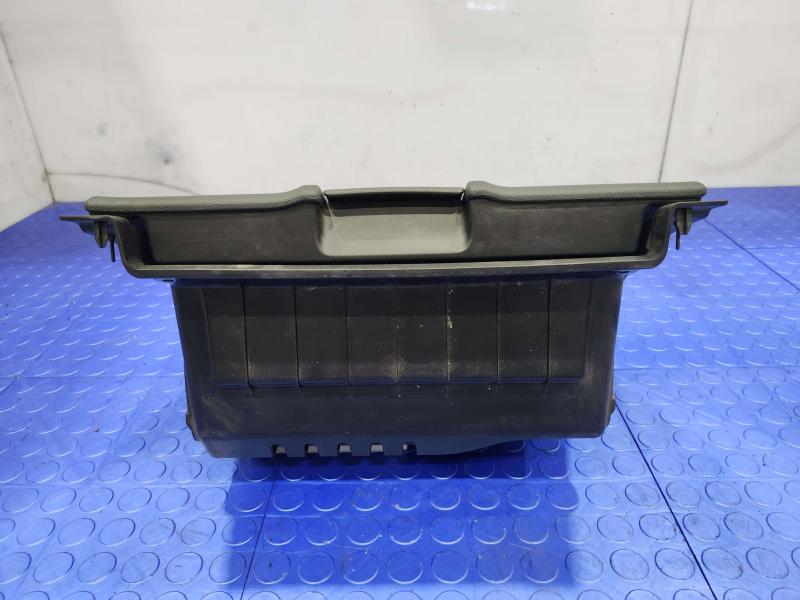 2014 Chevrolet Silverado 1500 Glove Box