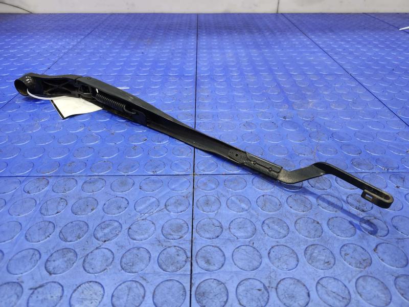 2016 Cadillac ATS Wiper Arm